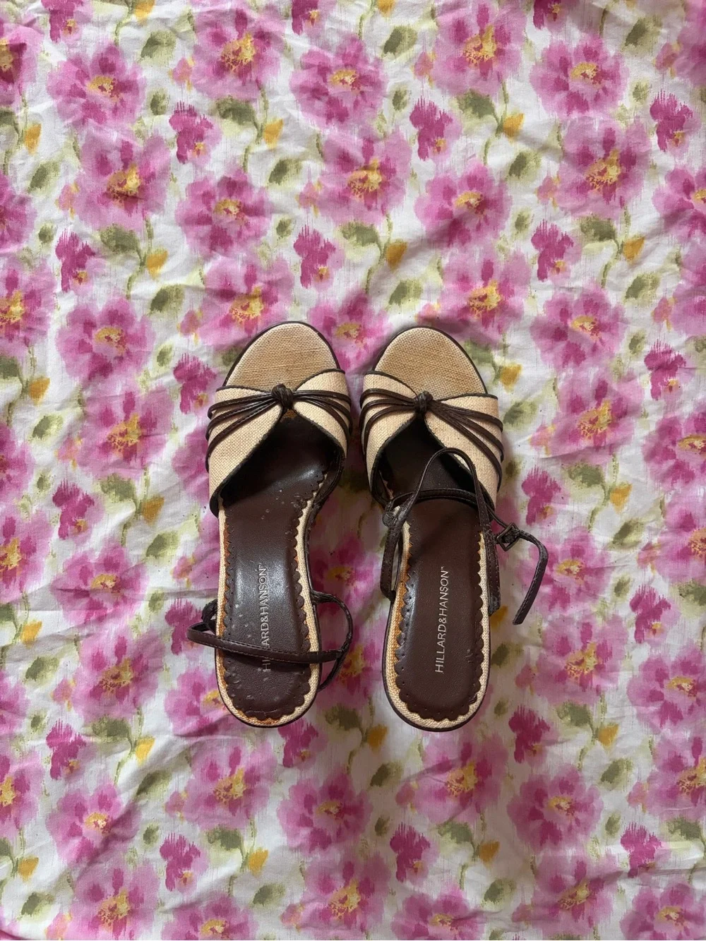 2000s Beige and Brown Espadrille Wedge Sandals 👡
